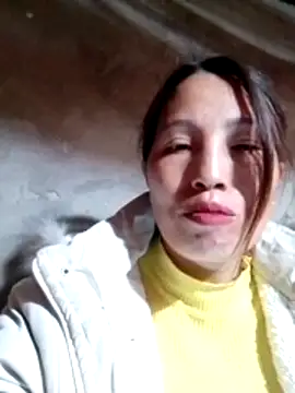 Snapshot of Gummiesu chatting on 03/05/26, 01:12 Gummiesu online show from 03/05/26, 01:12