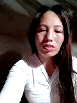 Snapshot of Gummiesu chatting on 03/19/26, 08:46 Gummiesu online show from 03/19/26, 08:46