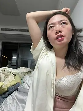Snapshot of Cheating-wife chatting on 05/22/26, 11:27 Cheating-wife online show from 05/22/26, 11:27