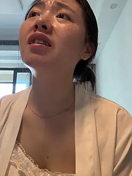 Snapshot of Cheating-wife chatting on 05/27/26, 08:55 Cheating-wife online show from 05/27/26, 08:55