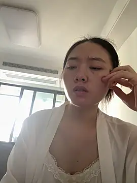 Snapshot of Cheating-wife chatting on 06/09/26, 09:21 Cheating-wife online show from 06/09/26, 09:21
