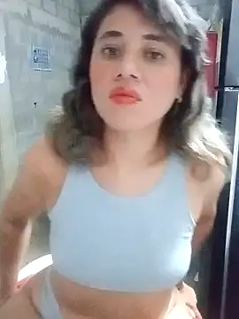 Snapshot of allexa_gomez chatting on 04/19/26, 06:24 allexa gomez online show from 04/19/26, 06:24