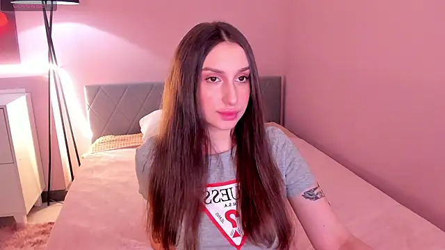 Snapshot of Celine_Coello chatting on 06/04/26, 08:15 Celine Coello online show from 06/04/26, 08:15