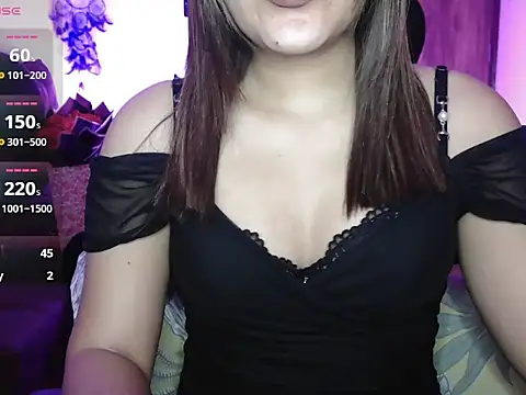 Snapshot of _Maanvi_ chatting on 03/07/26, 07:44 Maanvi online show from 03/07/26, 07:44