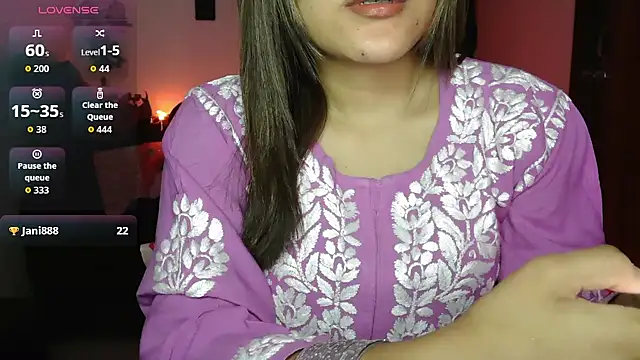 Snapshot of _Maanvi_ chatting on 05/02/26, 11:54 Maanvi online show from 05/02/26, 11:54