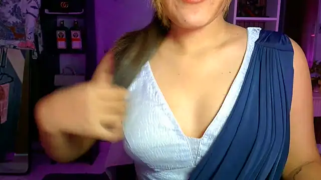 Snapshot of _Maanvi_ chatting on 06/06/26, 11:20 Maanvi online show from 06/06/26, 11:20