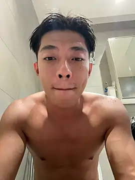 Yooo17 online show from 06/04/26, 08:31