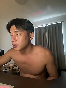 Yooo17 online show from 06/11/26, 07:50