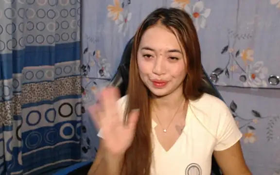 Snapshot of pinay_mayahiga chatting on 03/22/26, 03:54 pinay mayahiga online show from 03/22/26, 03:54