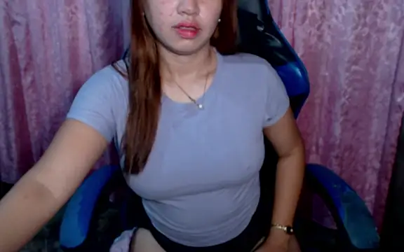 Snapshot of pinay_mayahiga chatting on 05/06/26, 02:44 pinay mayahiga online show from 05/06/26, 02:44