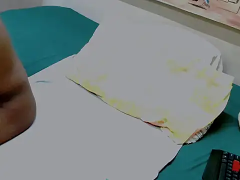 Snapshot of EbonyEmpressMilf chatting on 03/11/26, 01:22 EbonyEmpressMilf online show from 03/11/26, 01:22