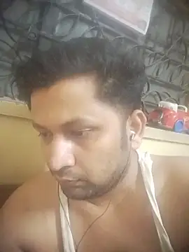 Snapshot of Pravin9562 chatting on 02/17/26, 05:52 Pravin9562 online show from 02/17/26, 05:52
