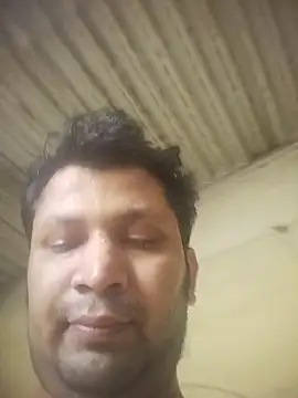 Snapshot of Pravin9562 chatting on 02/25/26, 10:36 Pravin9562 online show from 02/25/26, 10:36