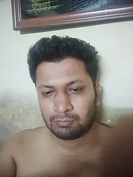 Snapshot of Pravin9562 chatting on 04/04/26, 07:44 Pravin9562 online show from 04/04/26, 07:44