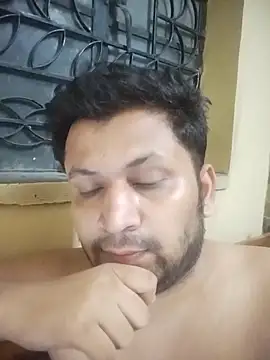 Snapshot of Pravin9562 chatting on 04/08/26, 06:52 Pravin9562 online show from 04/08/26, 06:52