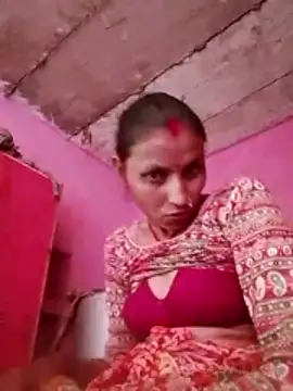 Snapshot of Juli_rathore chatting on 03/05/26, 08:10 Juli rathore online show from 03/05/26, 08:10