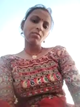 Snapshot of Juli_rathore chatting on 05/21/26, 11:45 Juli rathore online show from 05/21/26, 11:45