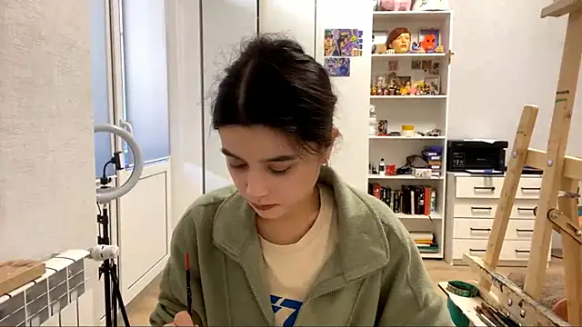 Snapshot of SaintMari chatting on 02/17/26, 12:23 SaintMari online show from 02/17/26, 12:23