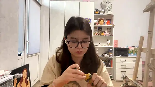 Snapshot of SaintMari chatting on 04/05/26, 12:13 SaintMari online show from 04/05/26, 12:13