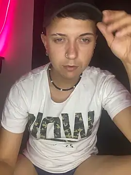 pupihot online show from 02/04/26, 05:35