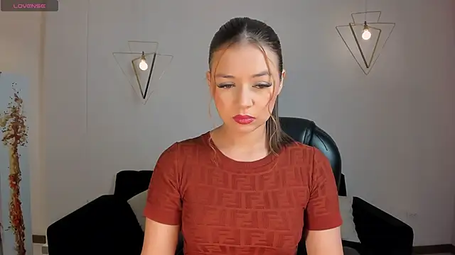 Snapshot of EmilyCarterX chatting on 05/02/26, 10:42 EmilyCarterX online show from 05/02/26, 10:42