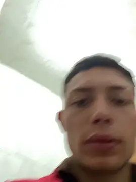 Snapshot of santiObrero chatting on 03/10/26, 03:50 santiObrero online show from 03/10/26, 03:50