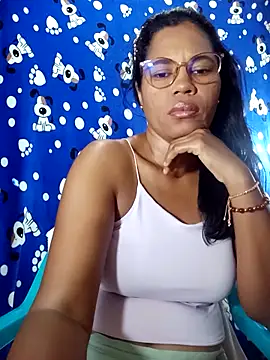 Snapshot of Yandris_1212 chatting on 05/07/26, 01:16 Yandris 1212 online show from 05/07/26, 01:16