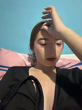 Snapshot of Carithooo chatting on 03/27/26, 01:00 Carithooo online show from 03/27/26, 01:00
