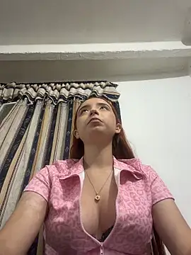 Snapshot of Carithooo chatting on 06/09/26, 12:11 Carithooo online show from 06/09/26, 12:11