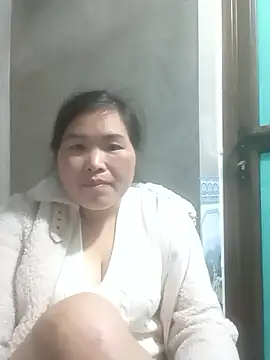Snapshot of nana_nana99 chatting on 01/18/26, 11:52 nana nana99 online show from 01/18/26, 11:52