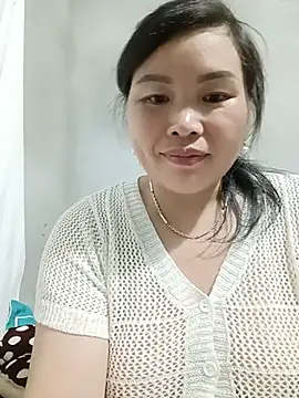 Snapshot of nana_nana99 chatting on 06/11/26, 10:41 nana nana99 online show from 06/11/26, 10:41
