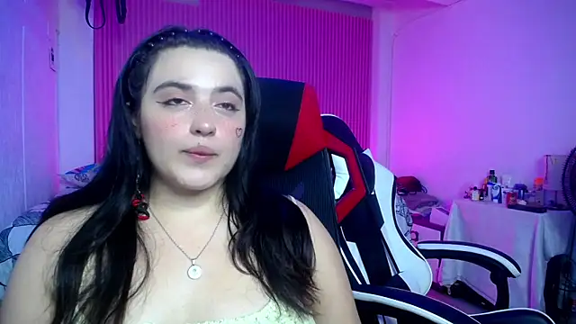 Snapshot of sonic_jess07 chatting on 05/12/26, 03:36 sonic jess07 online show from 05/12/26, 03:36