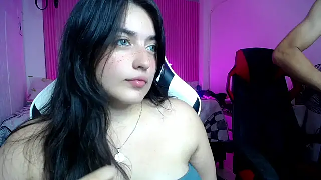 Snapshot of sonic_jess07 chatting on 05/15/26, 01:45 sonic jess07 online show from 05/15/26, 01:45
