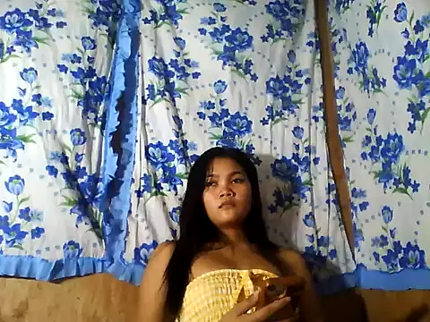 PinaySkinnyJust18 online show from 07/04/26, 10:16