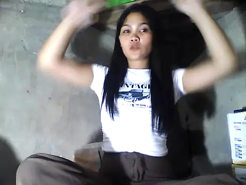 PinaySkinnyJust18 online show from 07/17/26, 02:13