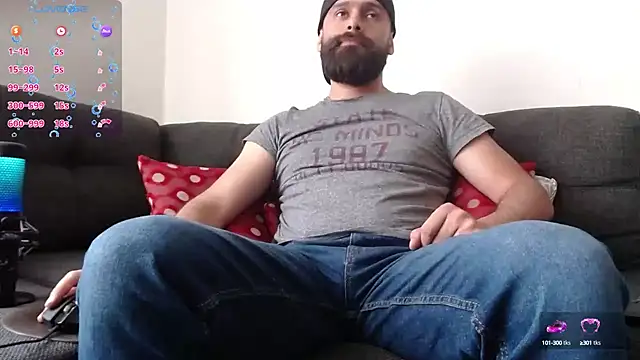 Snapshot of SpermsBank chatting on 02/10/25, 08:53 SpermsBank online show from 02/10/25, 08:53