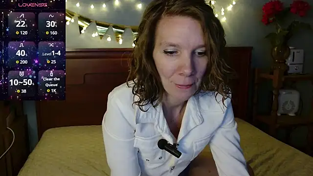 Daisy Lovely online show from 02/27/26, 04:23