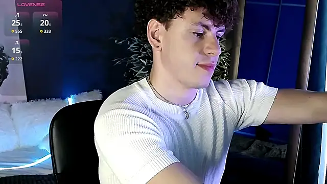 TylerGibson online show from 06/18/26, 02:54