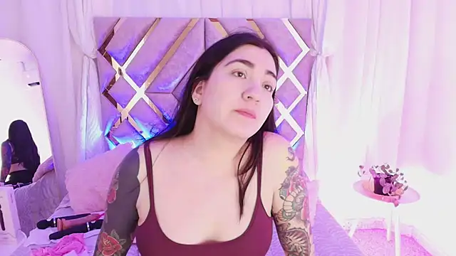 KathiaJenner online show from 07/22/26, 11:24