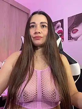 Snapshot of saray_mendozaa chatting on 05/05/26, 11:46 saray mendozaa online show from 05/05/26, 11:46
