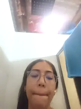 cristal adams11 online show from 07/18/26, 06:56