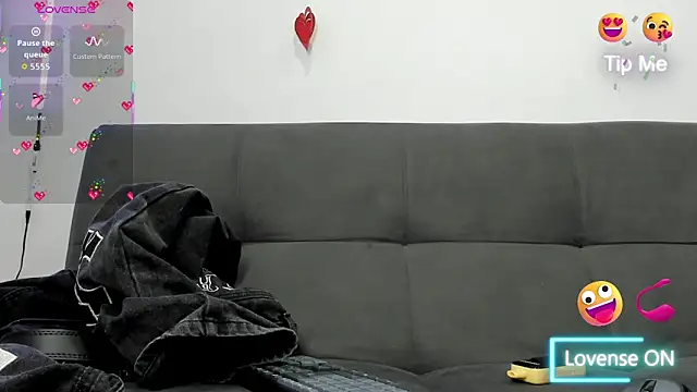 Snapshot of Maxxx_bigcockx chatting on 02/25/26, 04:22 Maxxx bigcockx online show from 02/25/26, 04:22