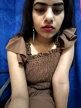 Snapshot of Alisha_Babyy chatting on 04/19/26, 04:12 Alisha Babyy online show from 04/19/26, 04:12