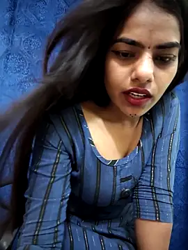 Snapshot of Alisha_Babyy chatting on 04/27/26, 05:16 Alisha Babyy online show from 04/27/26, 05:16