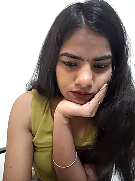 Snapshot of Alisha_Babyy chatting on 05/06/26, 02:51 Alisha Babyy online show from 05/06/26, 02:51