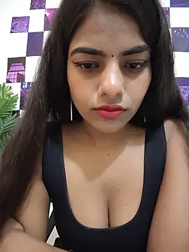 Snapshot of Alisha_Babyy chatting on 05/15/26, 03:46 Alisha Babyy online show from 05/15/26, 03:46