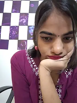 Snapshot of Alisha_Babyy chatting on 05/31/26, 02:42 Alisha Babyy online show from 05/31/26, 02:42