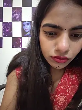 Snapshot of Alisha_Babyy chatting on 06/11/26, 03:37 Alisha Babyy online show from 06/11/26, 03:37