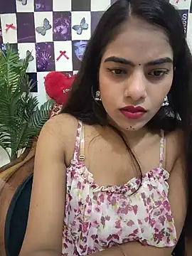Alisha Babyy online show from 07/28/26, 03:13