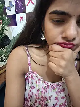 Alisha Babyy online show from 07/28/26, 02:13